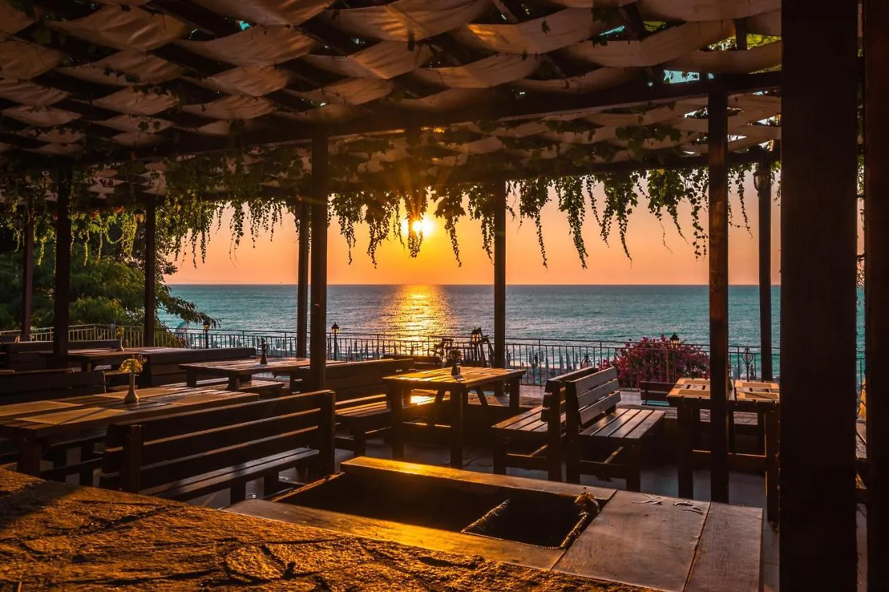 Elpida Hotel Золотые Пески