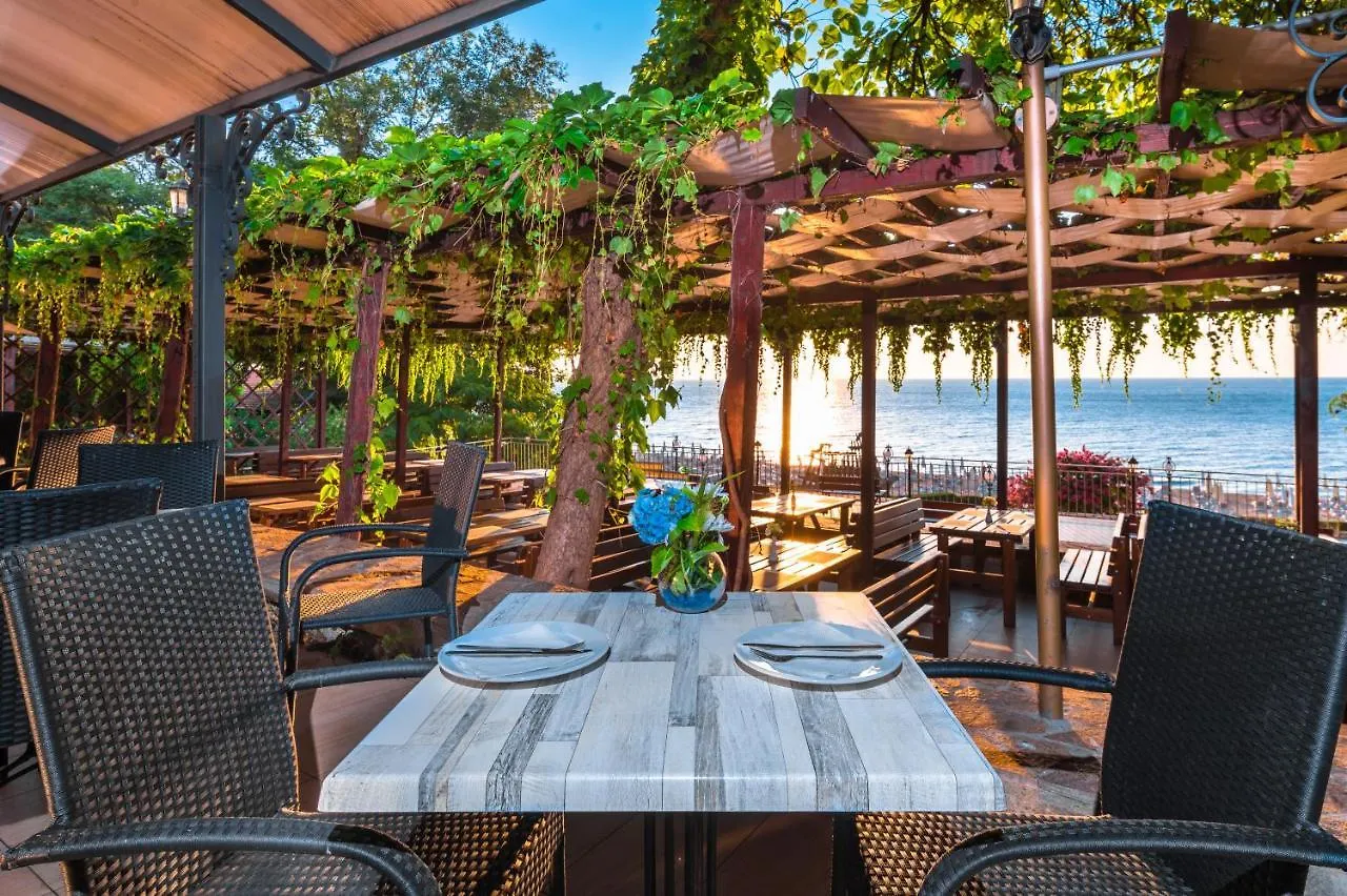 Elpida Hotel Золотые Пески