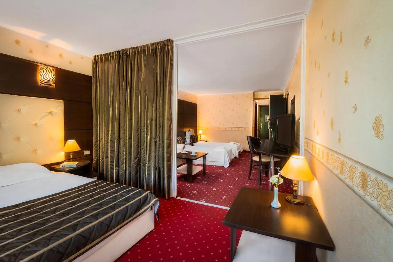 Elpida Hotel Золотые Пески